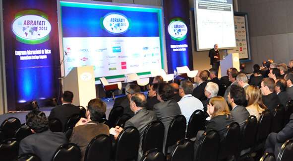 Com 25% mais palestras, Congresso mostrará status atual da inovação e sustentabilidade em tintas